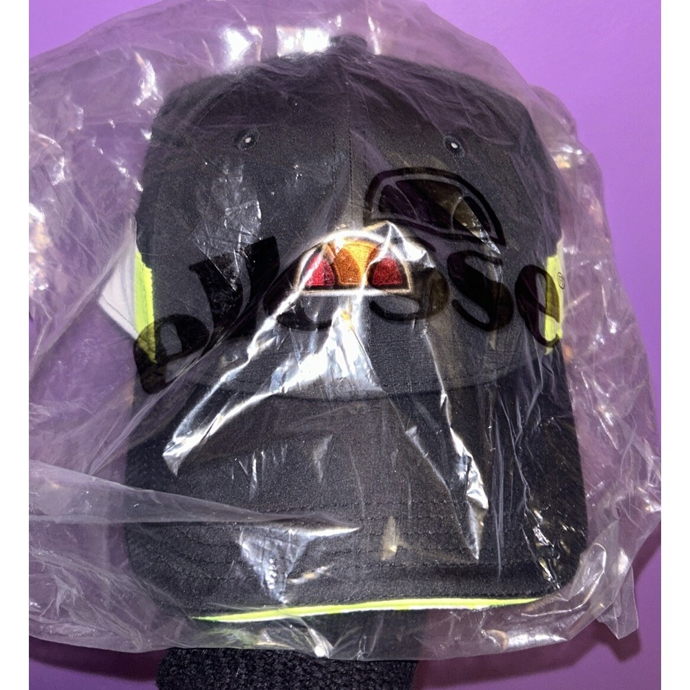 Ellesse Black Snaphat With‎ Neon  Colors Adjustable NWT EA1224